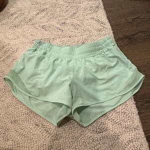 Lululemon hotty hot shorts
